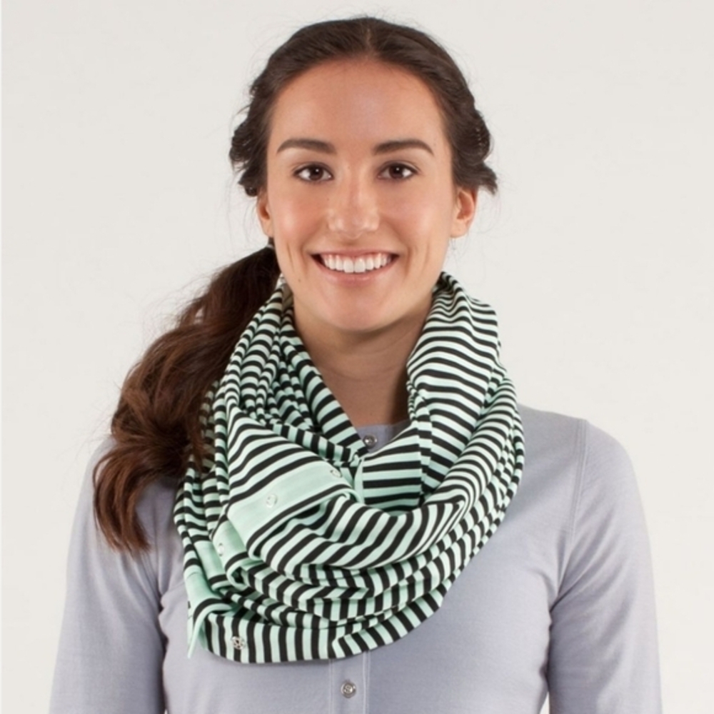 Lululemon Vinyasa Scarf Rulu Mint Stripe